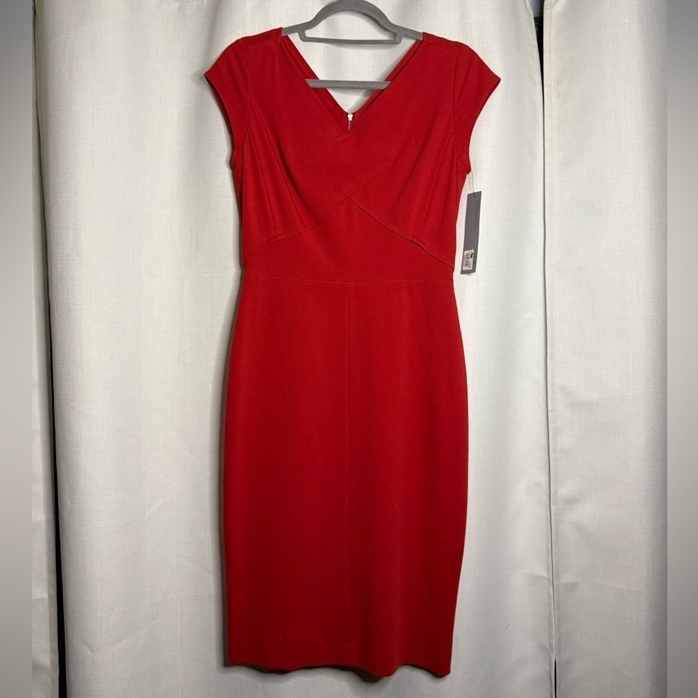 Classiques Entier Red VNeck Sheath Dress 2 - Picture 8 of 8